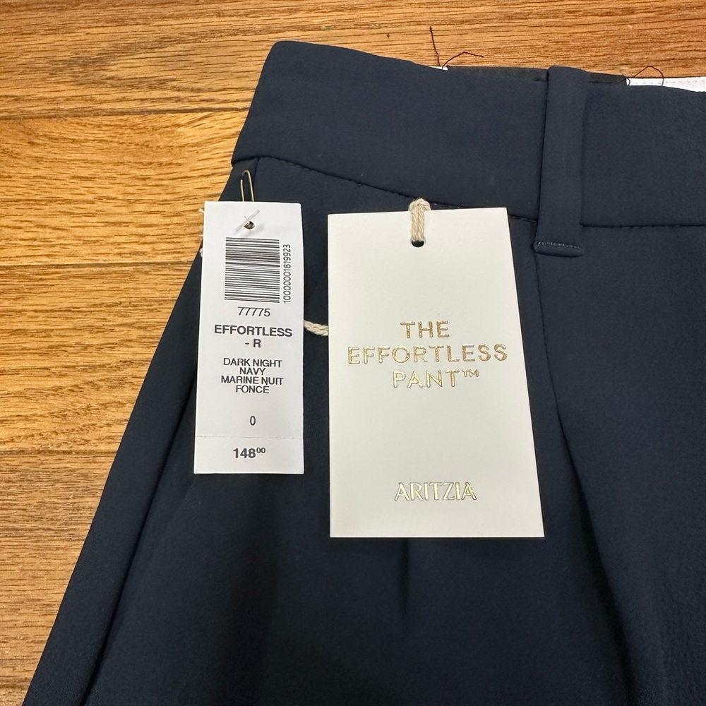 Aritzia Effortless Pant & Queens Top Set - Picture 9 of 15